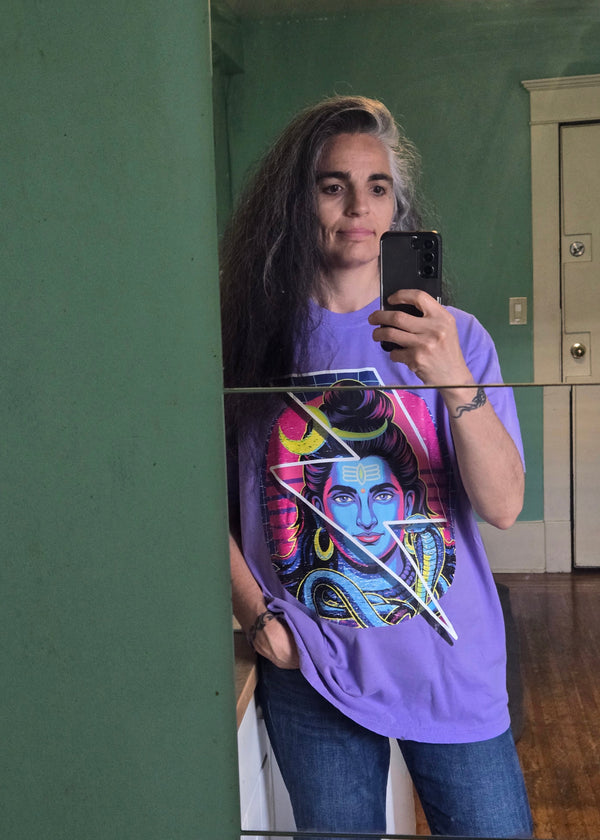 Katrina Perry wearing Retro Flow Design Co.