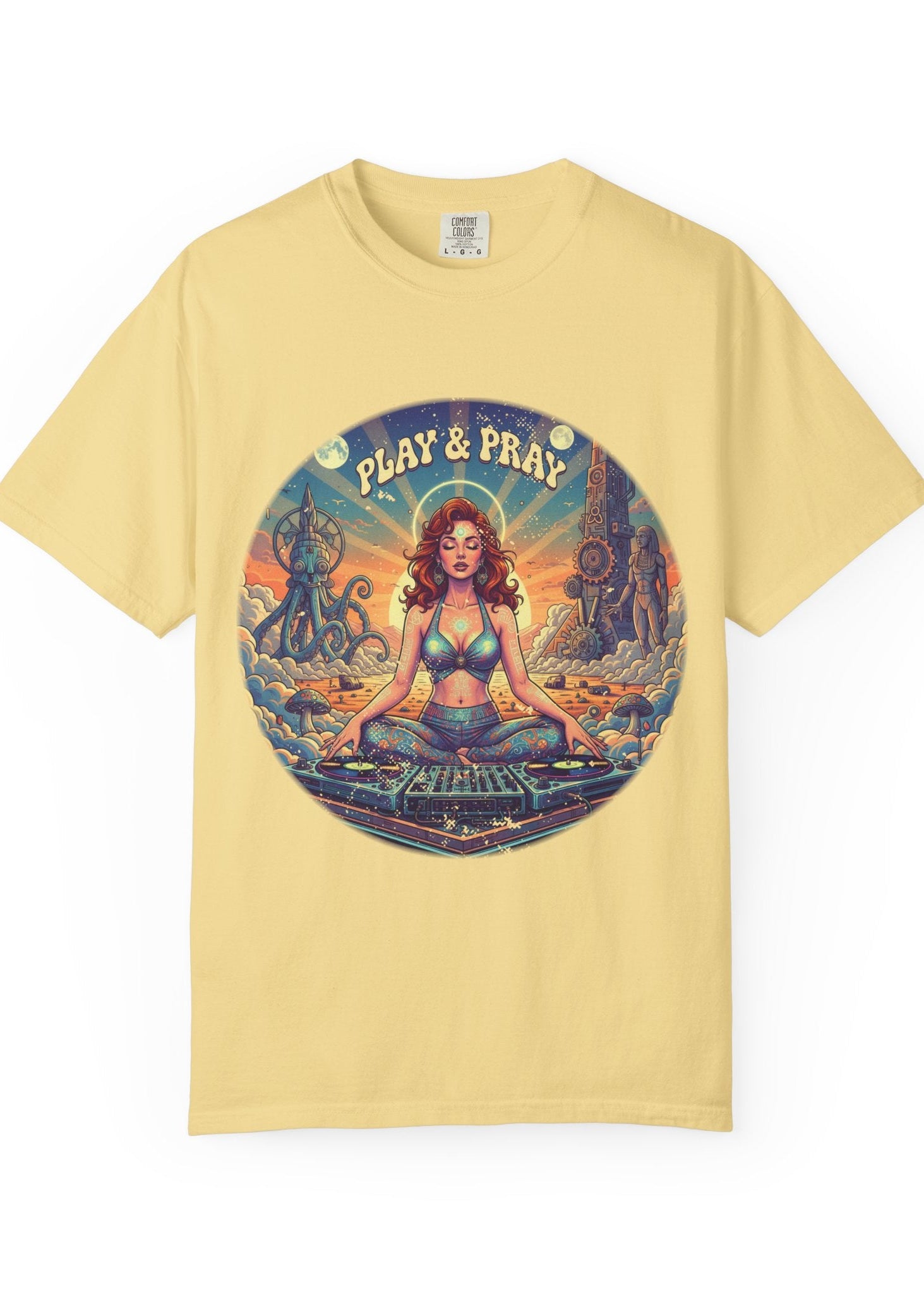 Play & Pray DJ T-Shirt