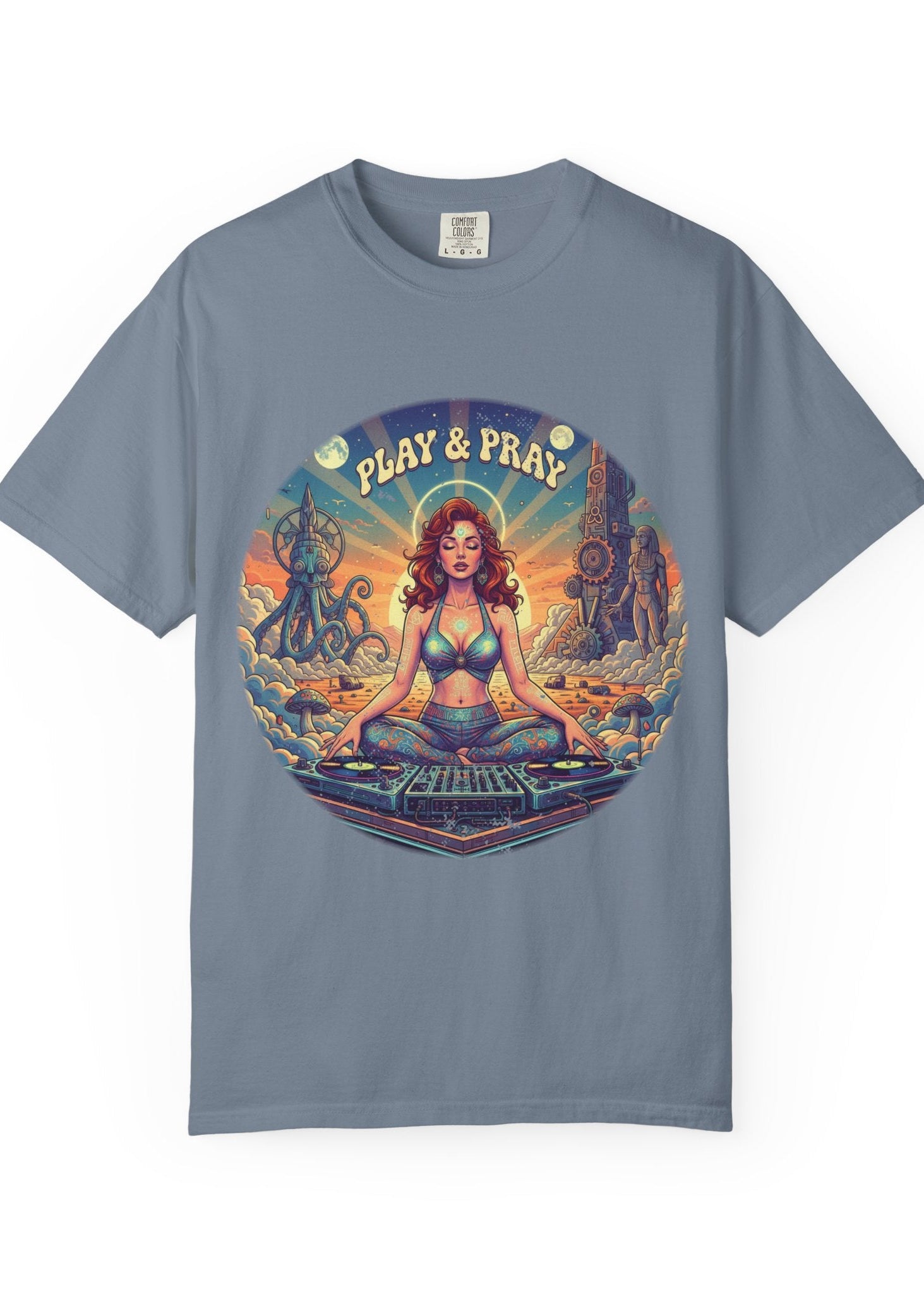 Play & Pray DJ T-Shirt